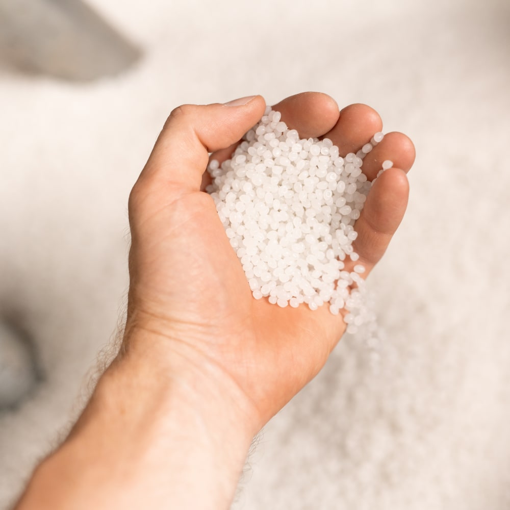 Production of alginate beads using Encapsulator Flow Vibration Nozzle