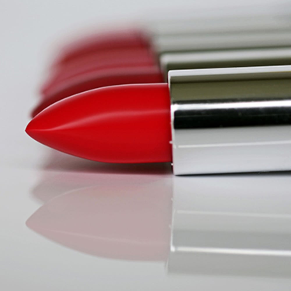 Slip melting point determination of lipstick